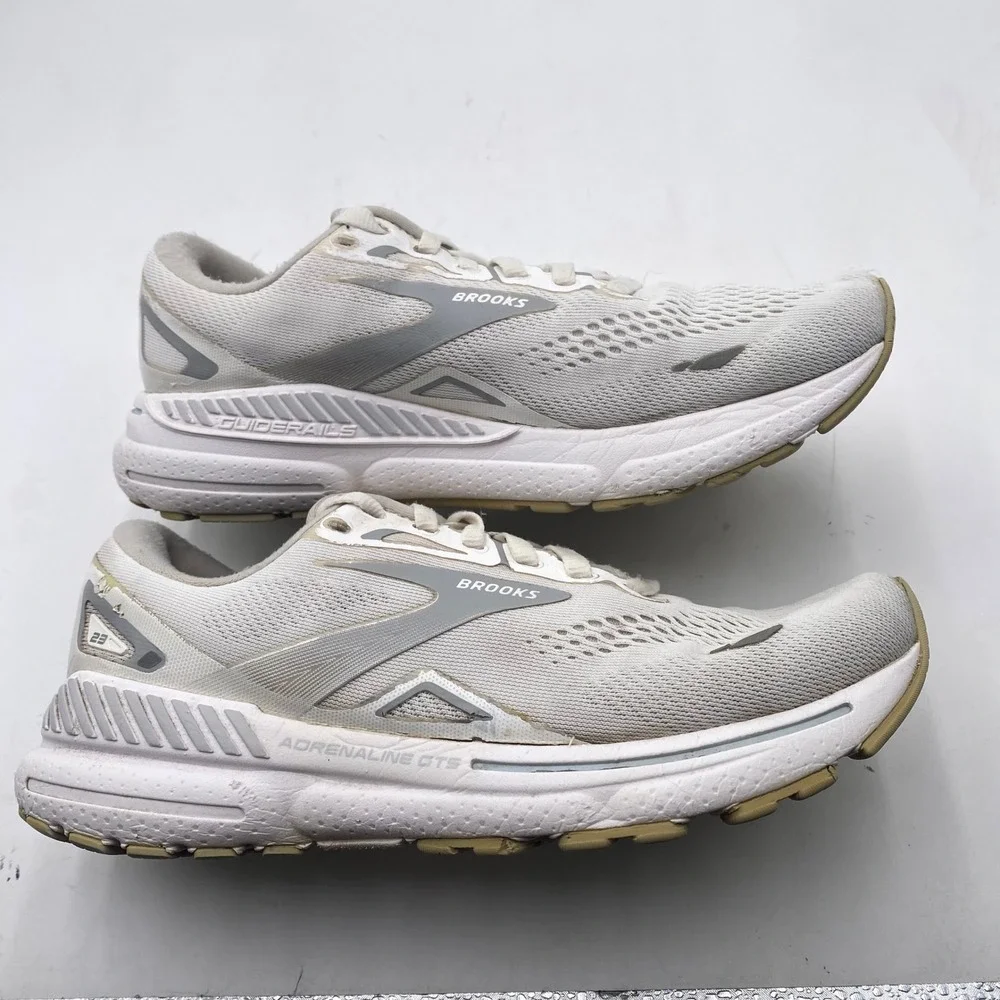Brooks Adrenaline GTS 23 Running Shoes Womens 8 Wide White Silver Stability Mesh